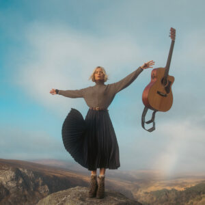 Nina Nesbitt - Mountain Music (Ecosse - Apple Tree Music - 27 septembre 2024)